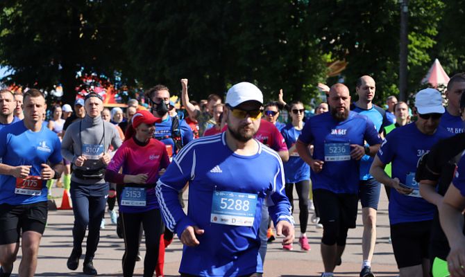 Порядка 1500 туляков приняли участие в полумарафоне «ЗаБег.РФ»