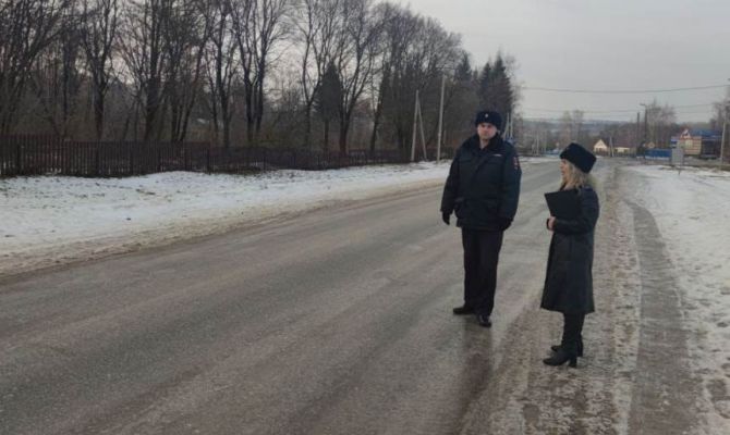 В Ефремове Прокуратура нашла нарушения на дороге, на которой сбили 7-летнюю девочку