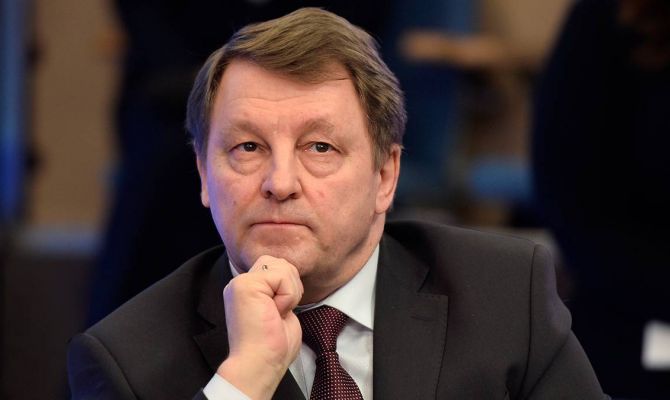 Виктор Нилов снят с поста главы ГИБДД