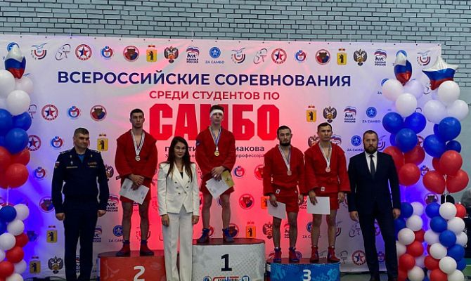 Студент из Тулы стал победителем первенства России по самбо