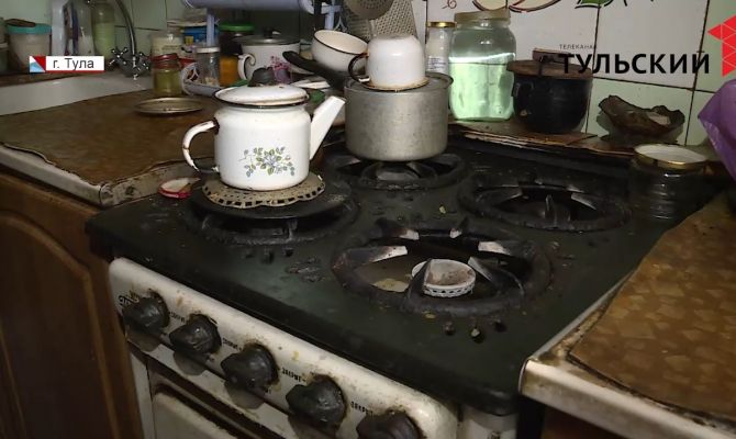 Жители тульской многоэтажки оказались заложниками конфликта газовщиков и коммунальщиков