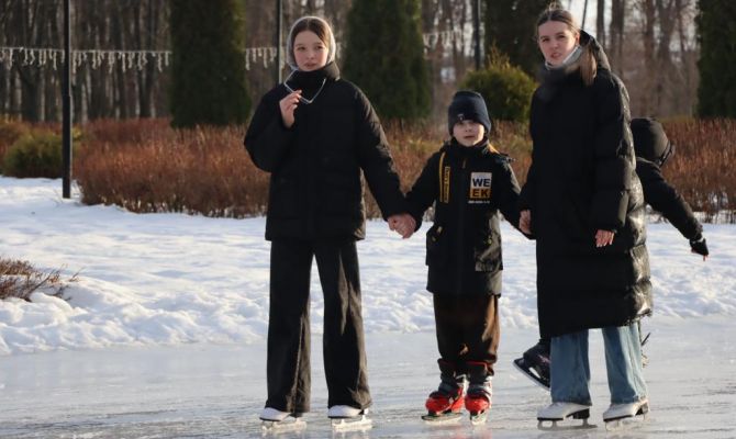 В Центральном парке Тулы открылся каток