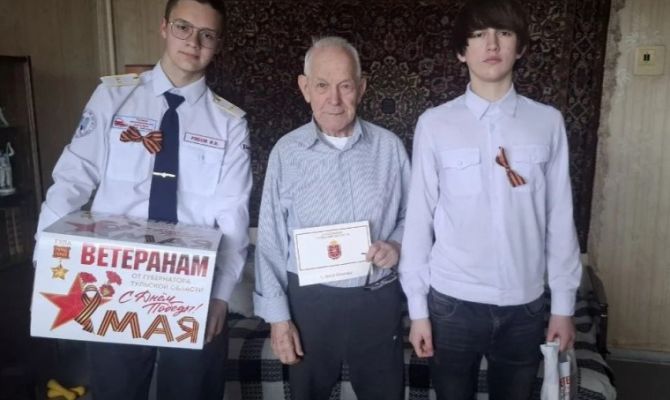 В Советском округе Тулы поздравили ветеранов с наступающим Днем Победы