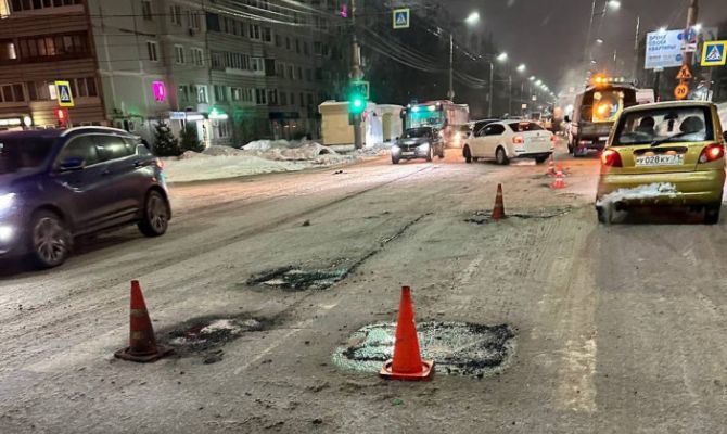 В Туле проводят ямочный ремонт дорог