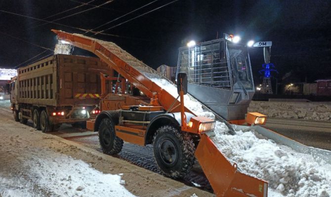 В Туле за сутки вывезли 17 тысяч кубометров снега