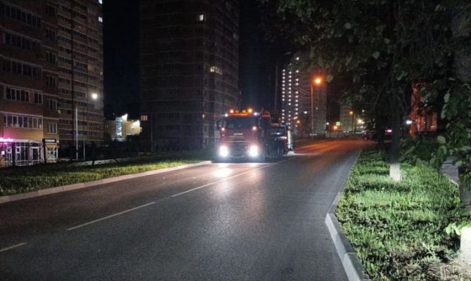За сутки с улиц Тулы вывезли 53 кубометра смета
