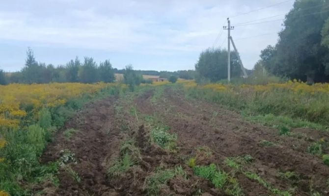 В населенных пунктах Большой Тулы начали осеннюю противопожарную опашку