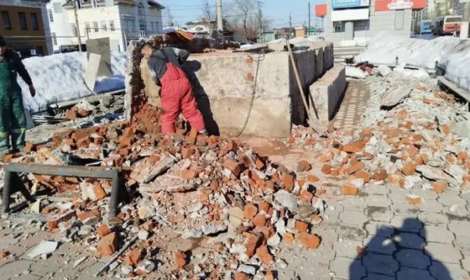 В Туле приступили к реконструкции постамента памятника "Катюше"