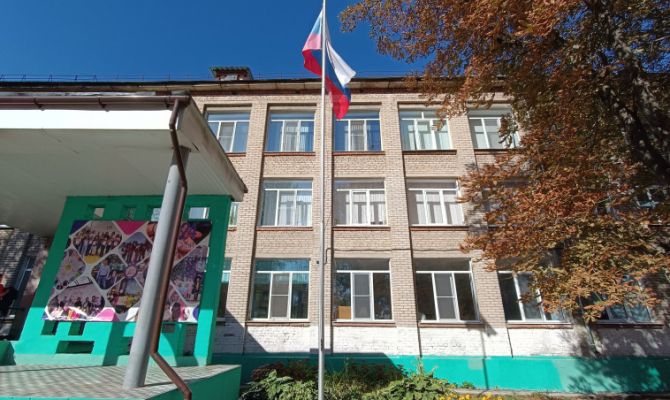 В Туле завершили ремонт в трех корпусах Центра образования №42