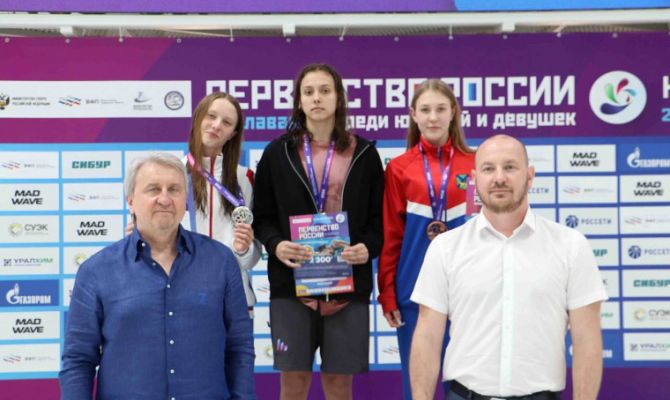 Тулячка трижды завоевала золото на Первенстве России по плаванию