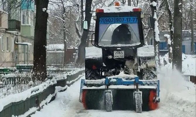 Качество уборки придомовых территорий проверили в Туле