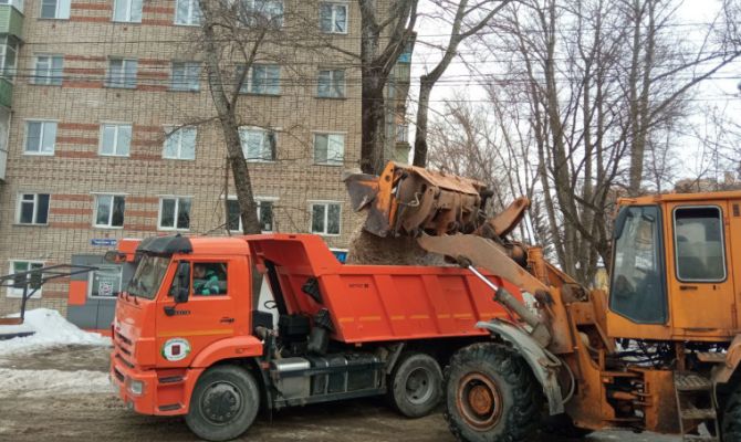 За прошедшие сутки с улиц Тулы вывезли 700 кубических метров снега