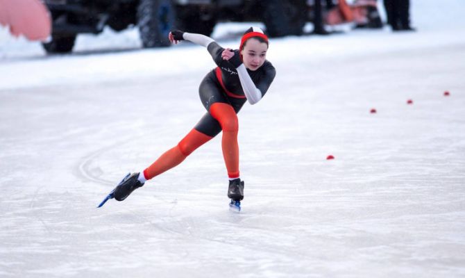 Тулячка взяла серебро на Всероссийских соревнованиях по конькобежному спорту