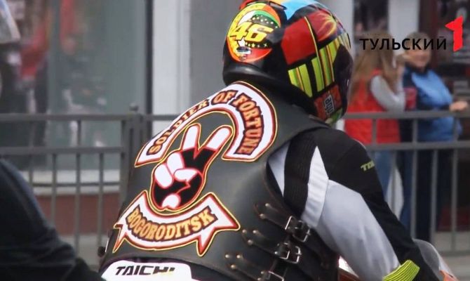 Юные байкеры устроили для туляков шоу. РЕПОРТАЖ