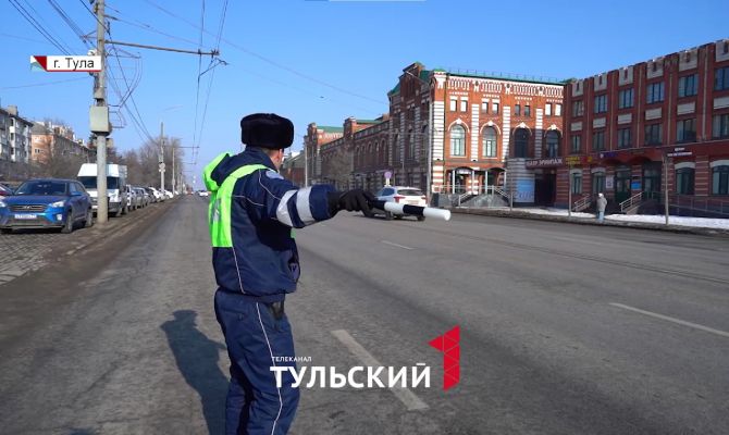 На дорогах Тулы начали ловить должников: кто в зоне риска