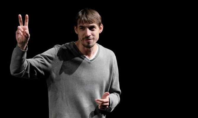 Тулякам покажут документальный спектакль «Топливо»