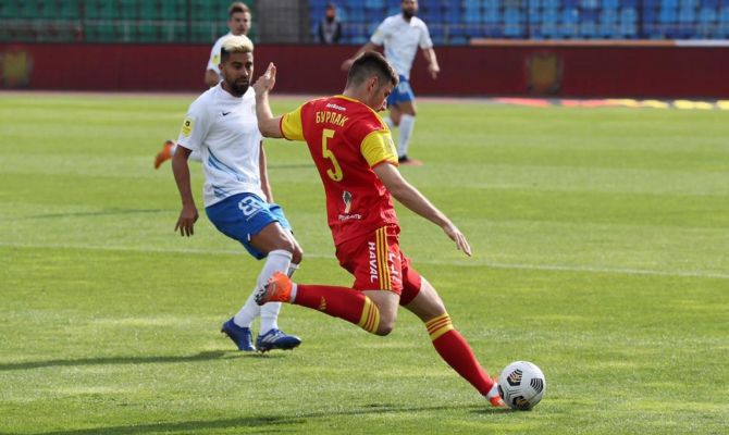 Тульский "Арсенал" в упорной борьбе победил "Сочи"