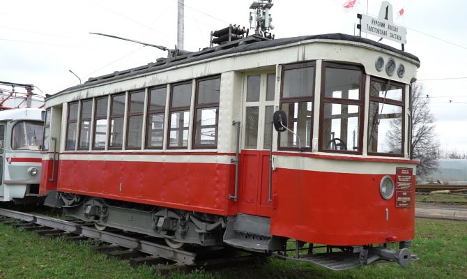 Тормозная сетка и водители в рубашке с галстуком: как выглядел тульский транспорт 60 лет назад