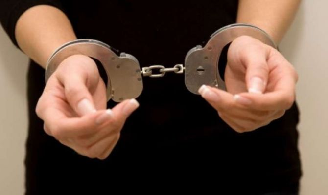 Пьяная тулячка убила своего сожителя