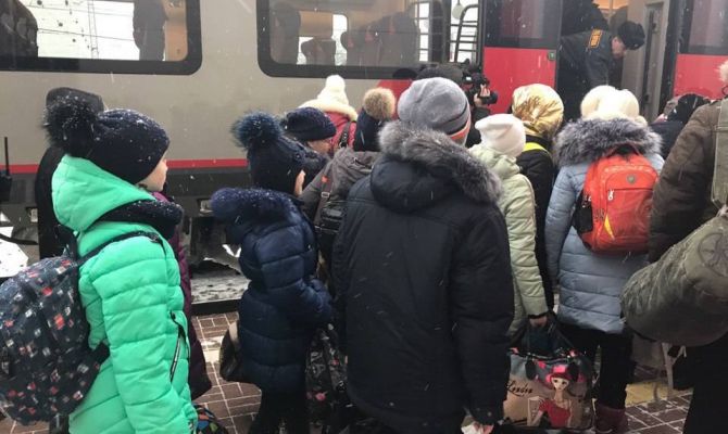 Туляки отправились на Кремлевскую елку в Москву