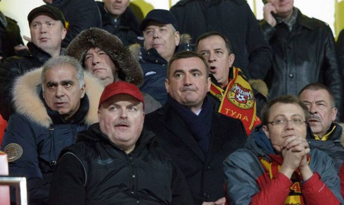 Алексей Дюмин поздравил "Арсенал" с победой над "Уралом". ФОТО