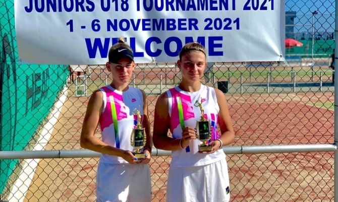 Юная тулячка завоевала "серебро" на международных соревнованиях по теннису