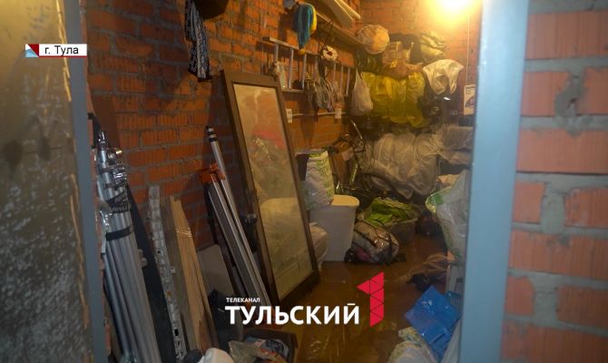 В подвале тульской 5-этажки затопило дорогую технику: кто компенсирует ущерб