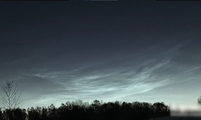 В Веневском районе заметили серебристые облака