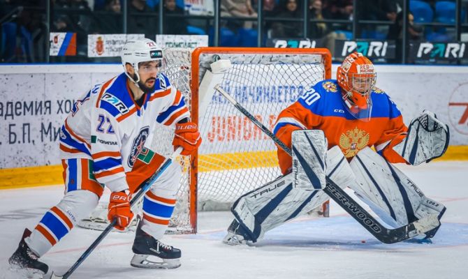 Тульский АКМ в выставочном матче выиграл у сборной России U18 со счетом 6:2