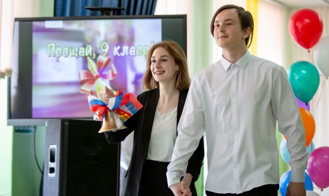 Когда в Тульской области пройдут последние звонки и выпускные