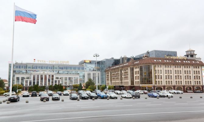 В Туле эвакуировали людей из ТРЦ "Гостиный двор"