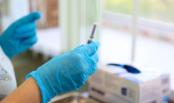 В Тульской области более 600 тысяч жителей привились от гриппа