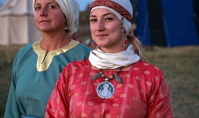 В честь 8 марта тулякам расскажут, как жили женщины в 14 веке