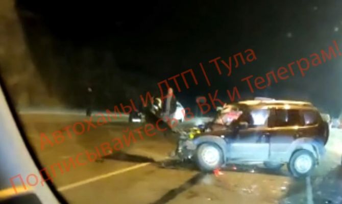 В Плавском районе "Газель" загорелась после столкновения с Chevrolet Niva