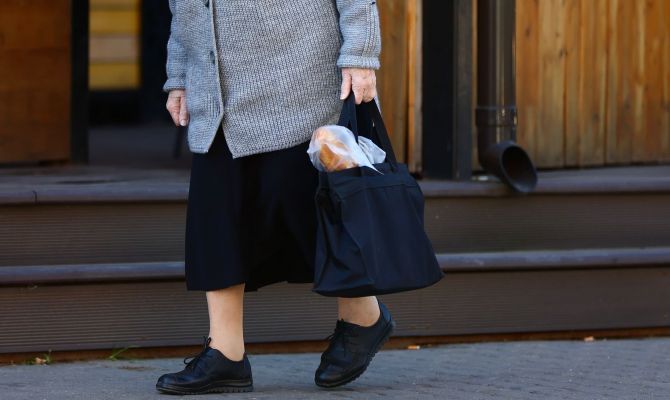 В Туле увеличат размер социальных выплат в 2026 году