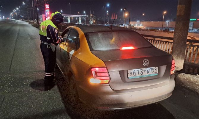 В Туле прошли сплошные проверки водителей машин каршеринга