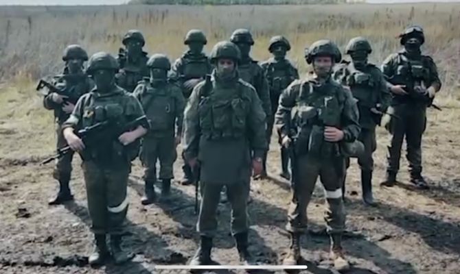 Военные, участвующие в СВО, получили посылки из Тульской области