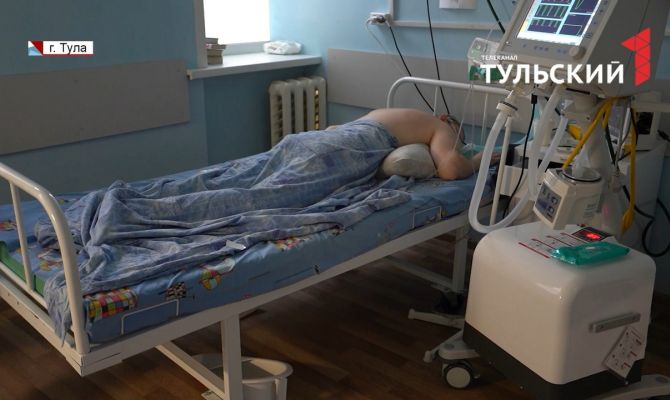 В Тульской области в «красную зону» с коронавирусом все чаще стала попадать молодежь