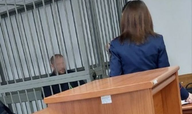 В Алексине гражданин Узбекистана отрезал ухо своему собутыльнику