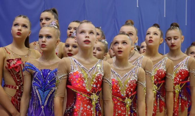 В Туле выбирают лучших художественных гимнасток России