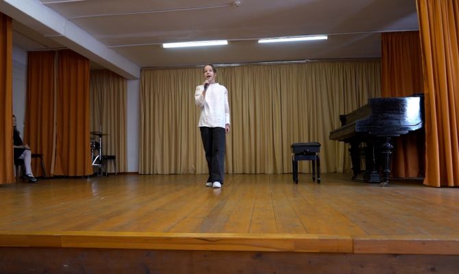 10-летняя джазовая певица из Ясногорска победила на Всероссийском конкурсе