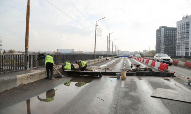 На Павшинском мосту в Туле сократят количество полос для движения