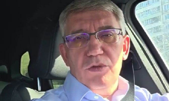 "Разделяю ваше возмущение": Дмитрий Миляев проехал по Туле за рулем