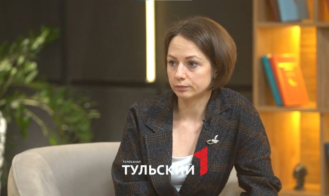 Откуда берутся красные родинки и когда бежать к онкологу: интервью