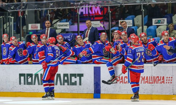 13 ноября в честь Дня доброты тульский хоккейный клуб АКМ проведет благотворительный матч