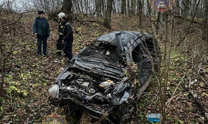 Под Алексином из-за опрокидывания авто три человека попали в больницу