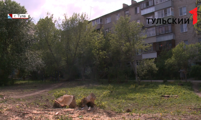 Почему в тульской многоэтажке вместо сада появилась парковка