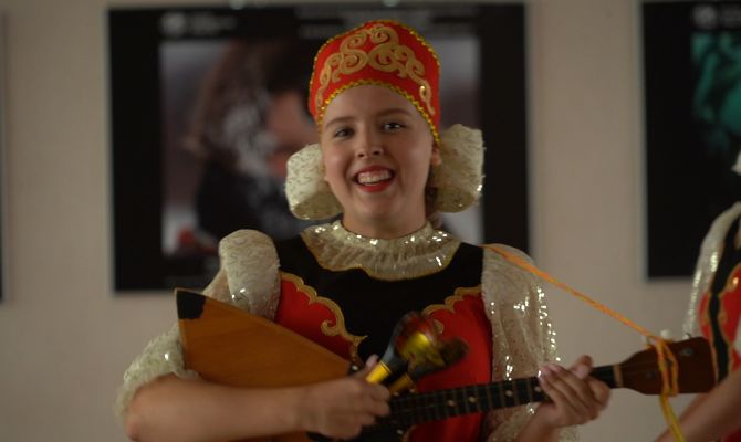 От хохломы до «Ягоды Малинки»: как тульский ансамбль готовится к фестивалю «Русское поле»