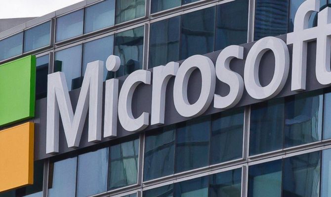 В Skype, Xbox и Outlook начнут блокировать за мат в сообщениях