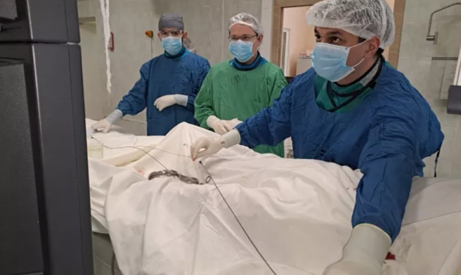 В Тульской области врачи впервые применили сложнейшую методику на операции